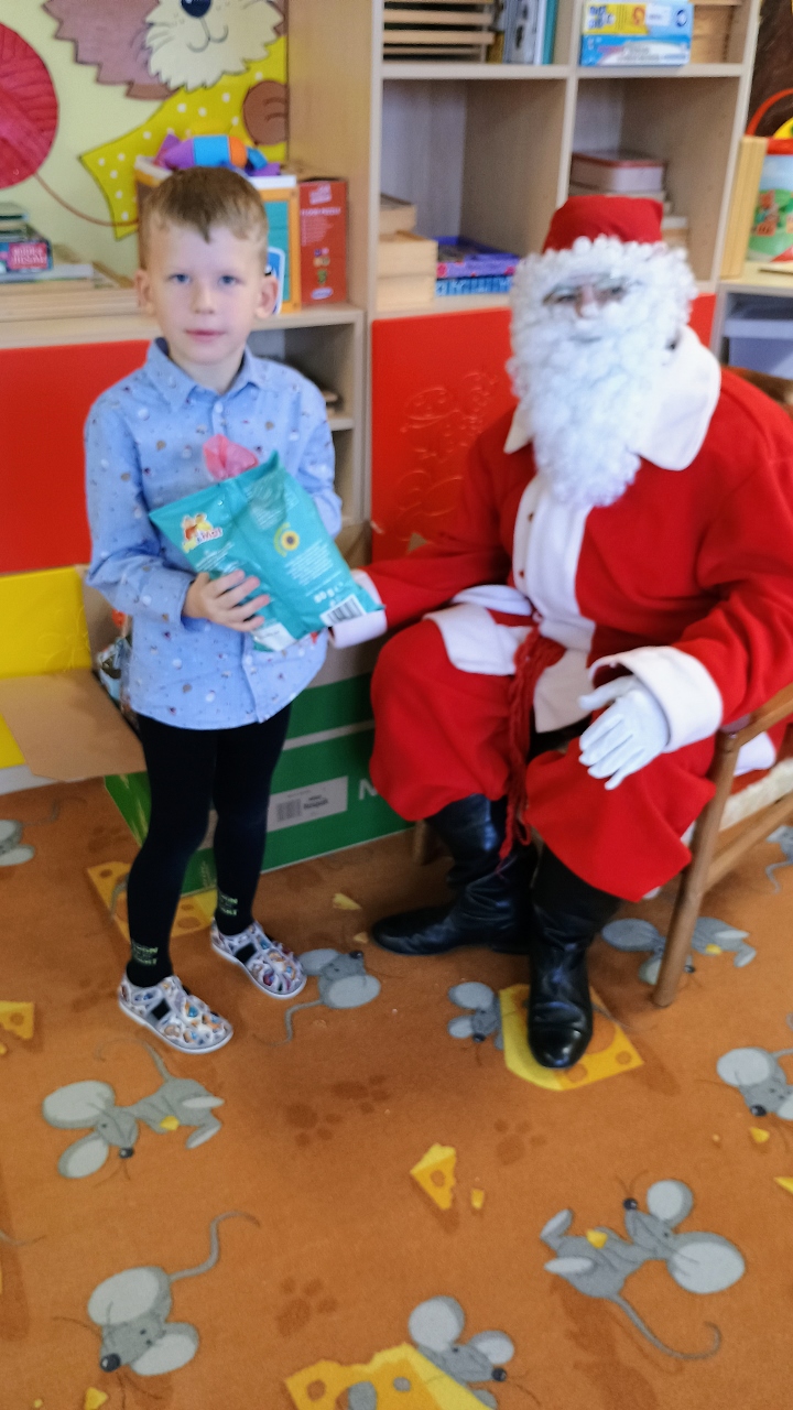 IMG_20251205_095045161_AE (720x1280)